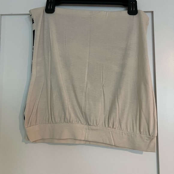 The Limited Black and Cream Graphic Strapless Blouse - Picture 2 of 2